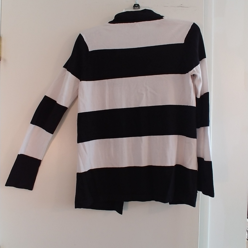 Black and White Cardigan - Picture 2 of 5